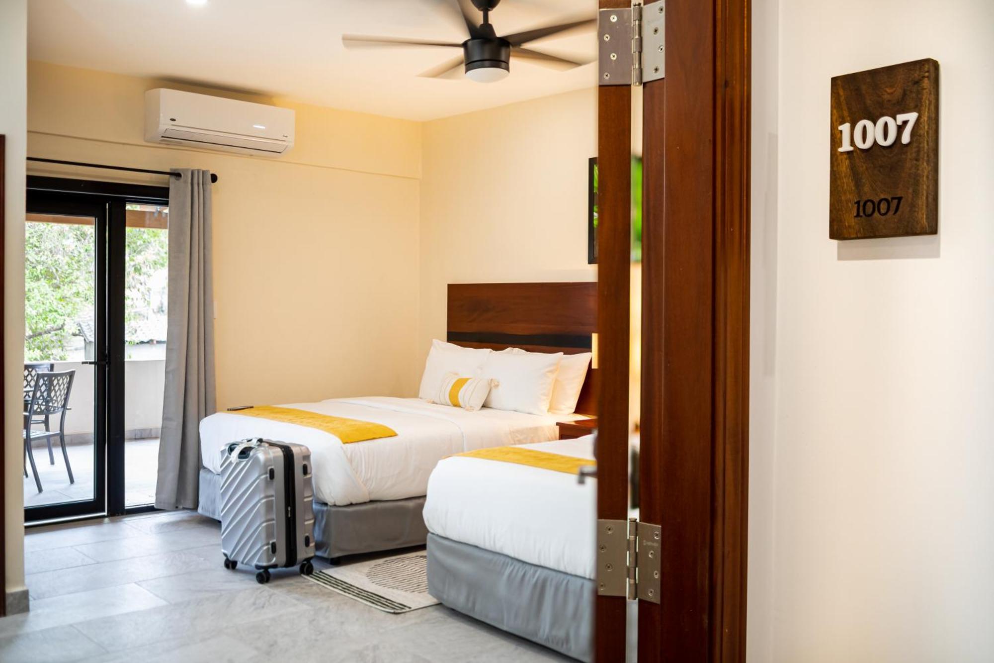 The West House Boutique Hotel San Ignacio Ngoại thất bức ảnh