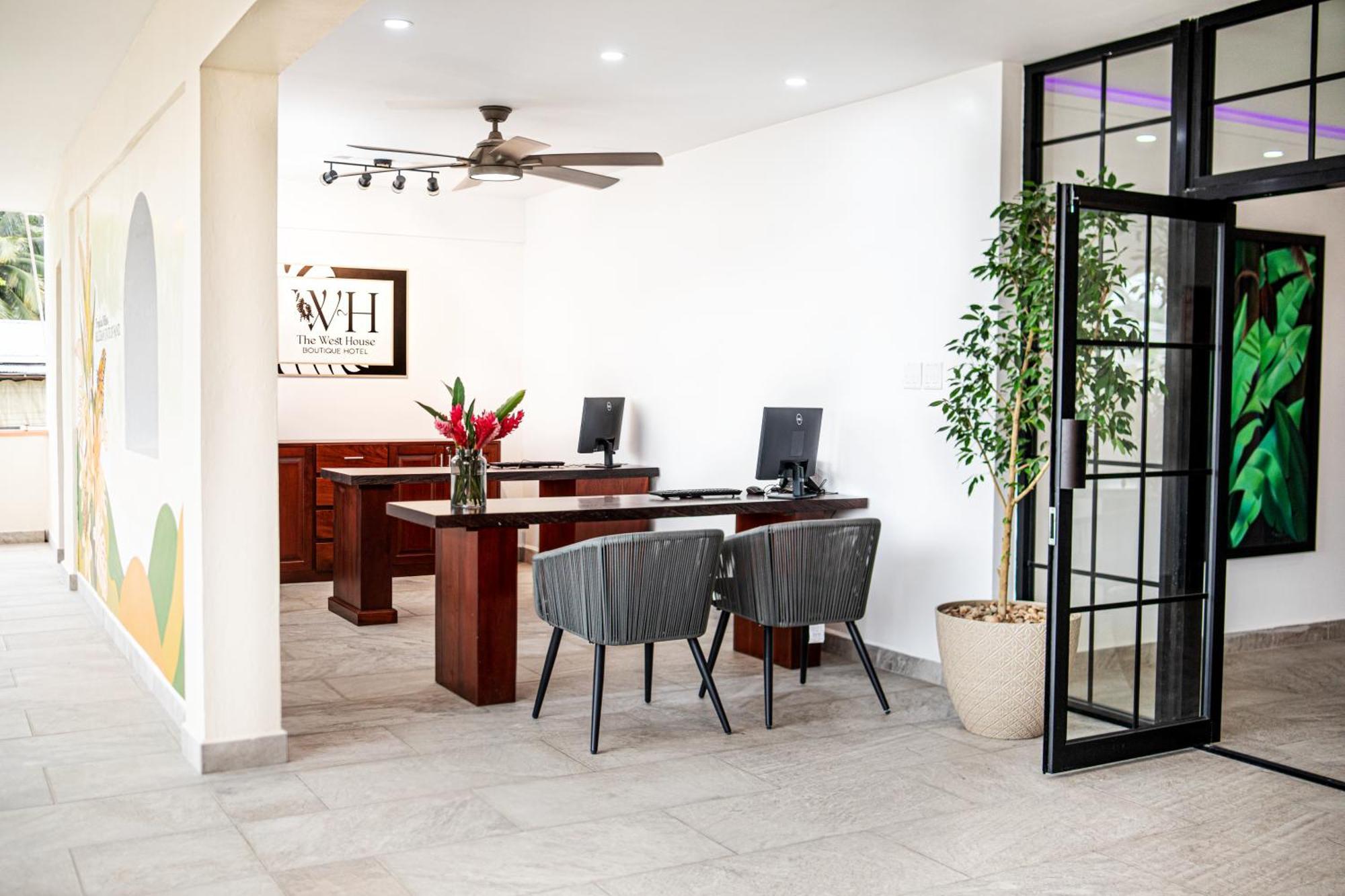 The West House Boutique Hotel San Ignacio Ngoại thất bức ảnh